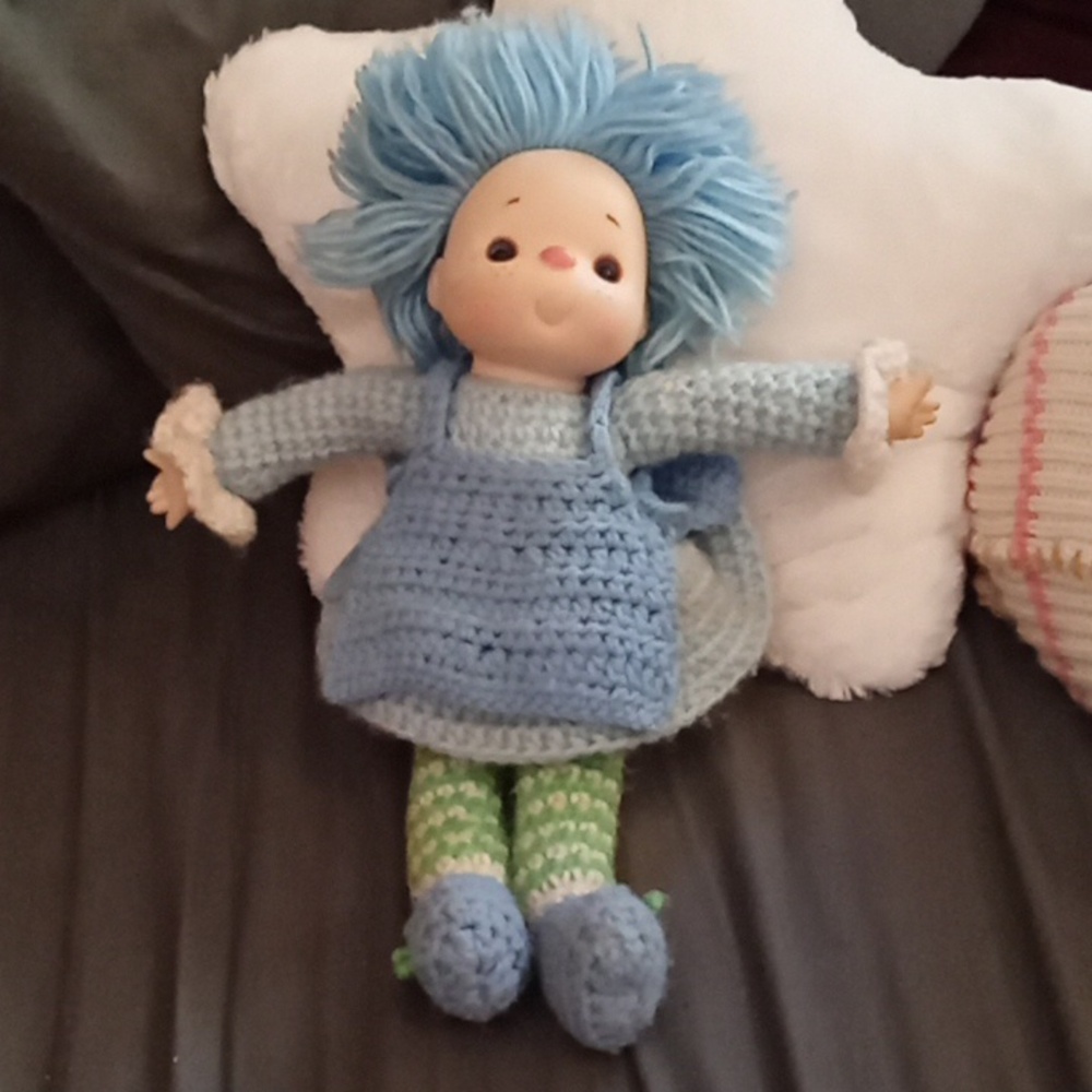 Yarn Clown doll vintage Circus world Blue handcrafted crochet vintage